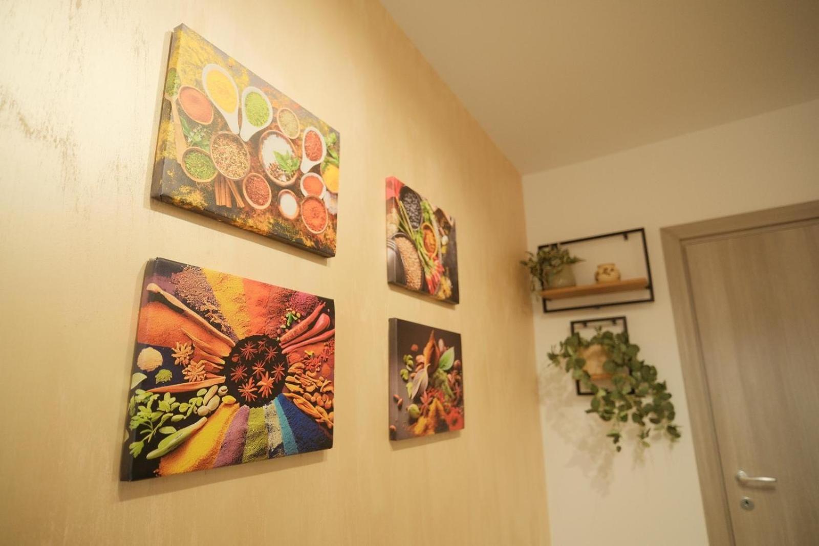 Green Studio Târgu Neamț Eksteriør billede
